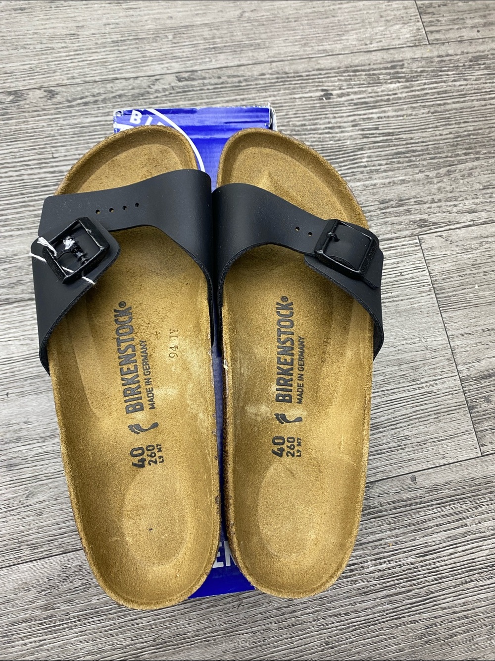 Birkenstock Madrid Birko-Flor Black Sandal – EU 40 / US M7 W9 – Narrow Fit - Picture 3 of 6